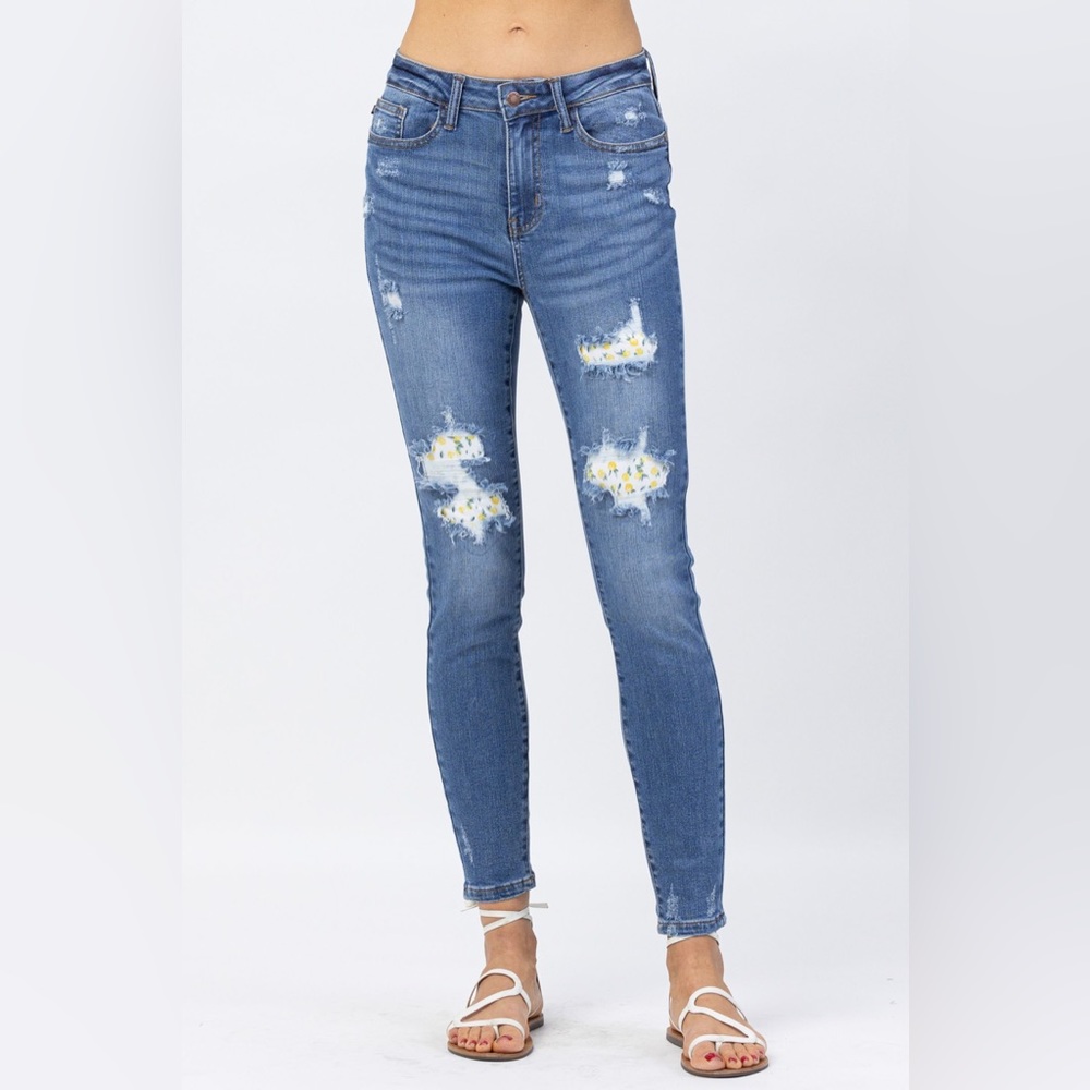 Judy Blue - lemon patch skinny jeans